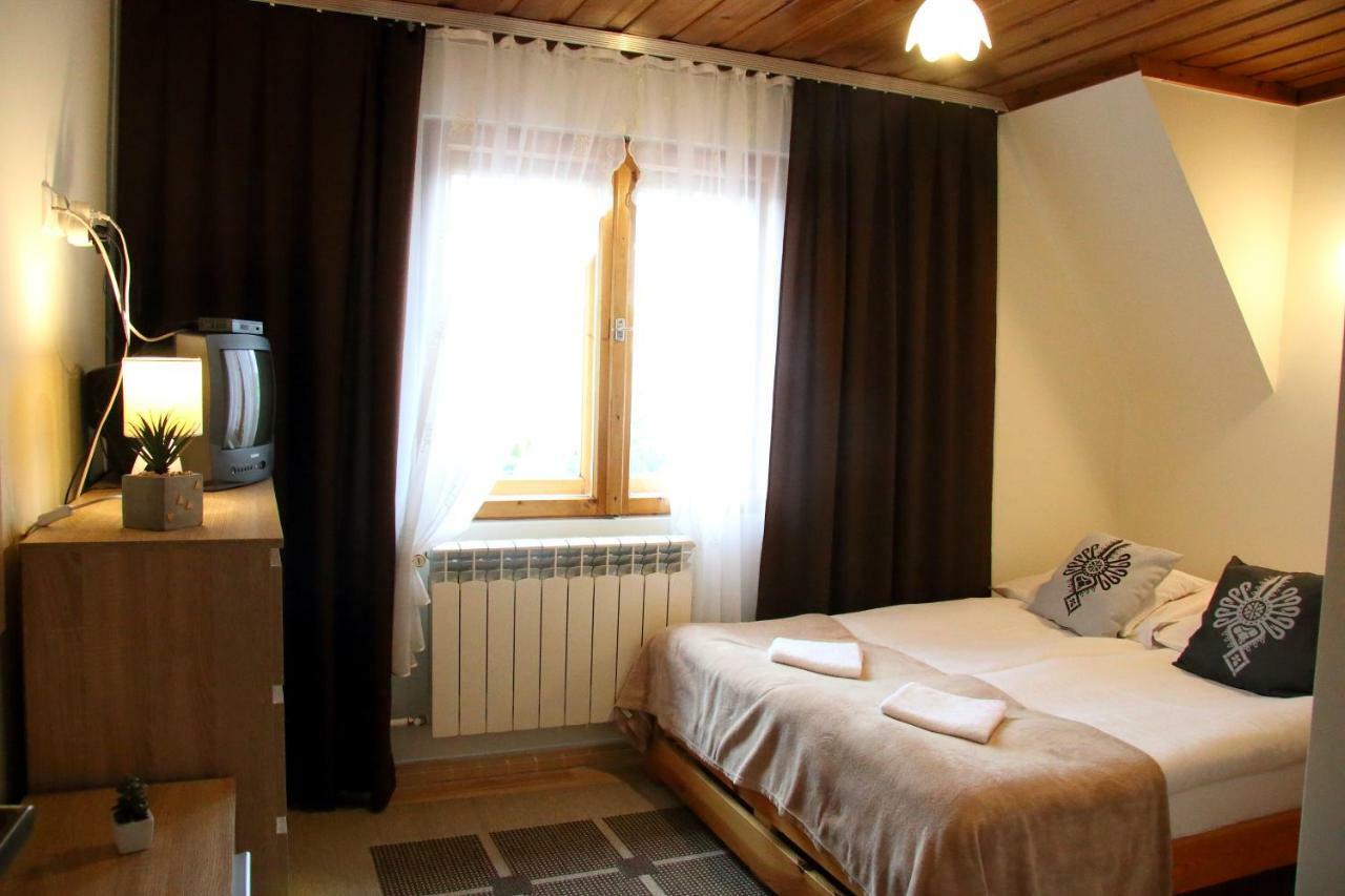 Pokoje Goscinne Maria Jurgow Bagian luar foto